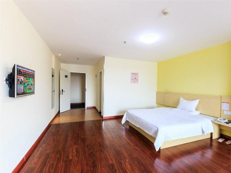 7 Days Inn Yangjiang Xinyue International Studio Kültér fotó