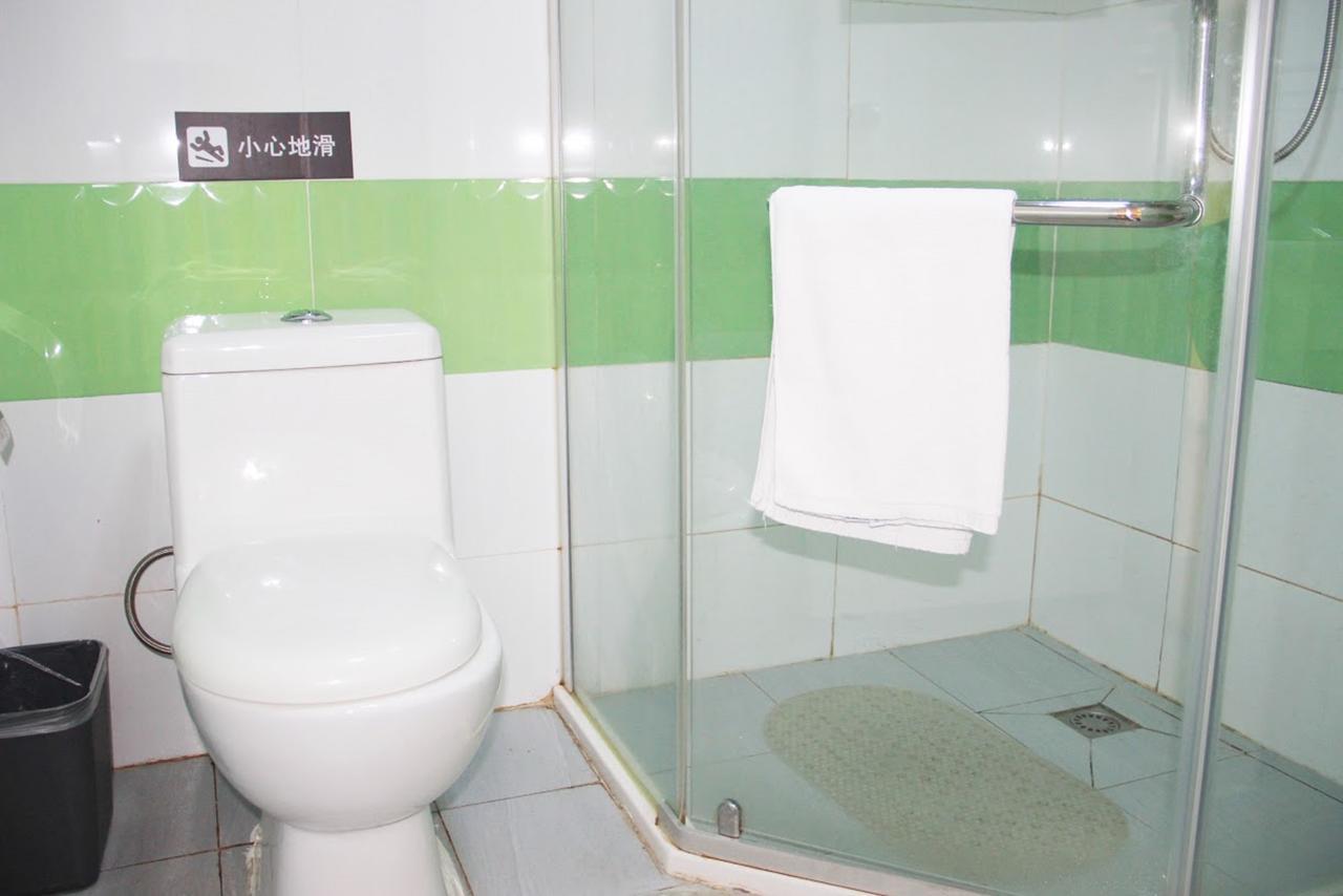 7 Days Inn Yangjiang Xinyue International Studio Kültér fotó